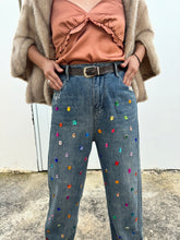 Cargar imagen en el visor de la galería, Mahón con piedras de fantasía Medium