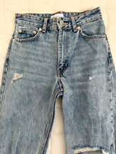 Cargar imagen en el visor de la galería, Mom Jeans High Waist size 0