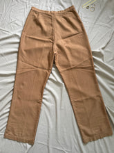 Cargar imagen en el visor de la galería, Dijon Mustard Vintage Bottom