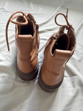 Cargar imagen en el visor de la galería, Aldo Brown Boots (6.5)