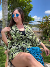 Cargar imagen en el visor de la galería, Tropical Blouse Medium