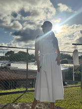 Cargar imagen en el visor de la galería, White Tommy Hilfiger Dress Large