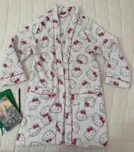 Cargar imagen en el visor de la galería, Hello Kitty Sleepwear Medium