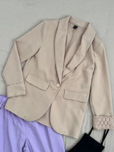 Cargar imagen en el visor de la galería, Ivory Blazer Small