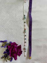 Cargar imagen en el visor de la galería, Pulsera con corazones del ojo de Fatima