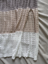 Cargar imagen en el visor de la galería, Vanilla Creamy Croché Dress Medium
