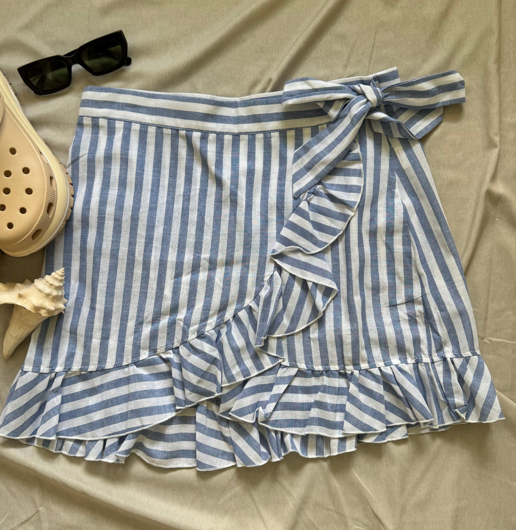 Baby blue & White Skirt XL