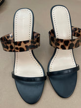 Cargar imagen en el visor de la galería, Heels color Black &amp; Animal print (8)
