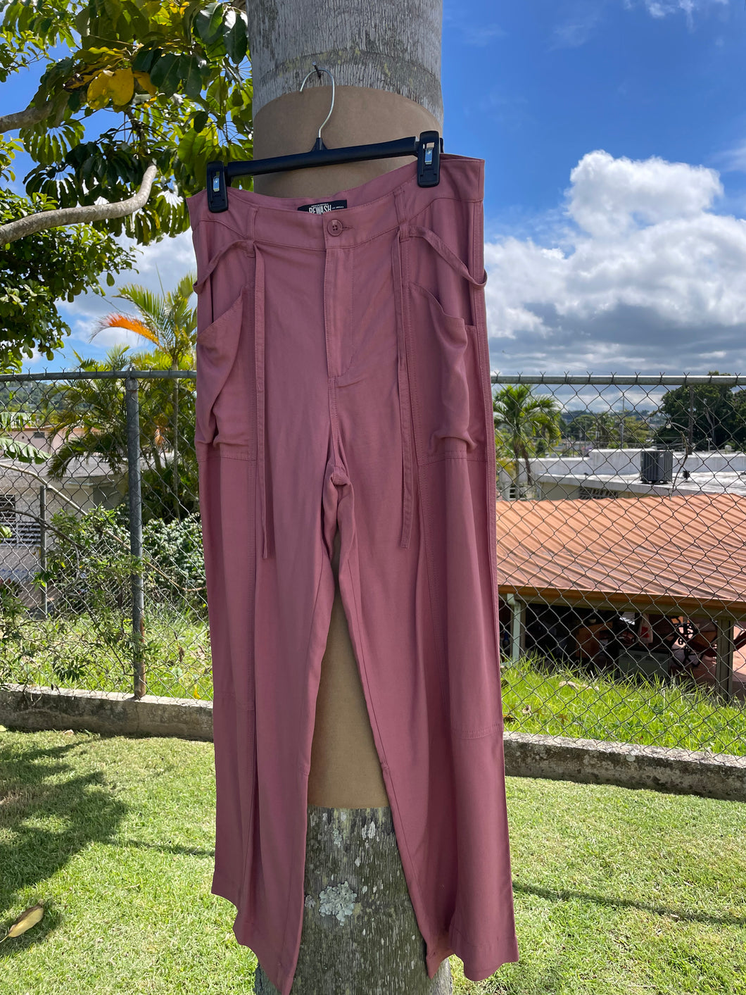 Cargo Pink Medium