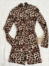 Cargar imagen en el visor de la galería, Animal Print Romper Medium
