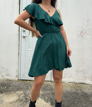 Cargar imagen en el visor de la galería, Green Boho Dress Small
