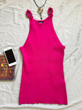 Cargar imagen en el visor de la galería, Pink Top Medium
