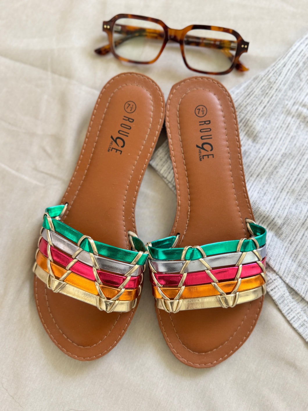 Rainbow Sandals 7 1/2