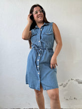 Cargar imagen en el visor de la galería, Denim Mini Dress Medium

