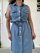 Cargar imagen en el visor de la galería, Denim Mini Dress Medium
