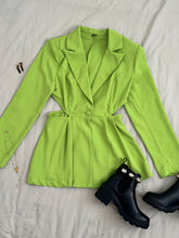Cargar imagen en el visor de la galería, Green Neon Blazer Medium
