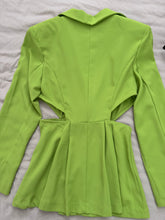 Cargar imagen en el visor de la galería, Green Neon Blazer Medium
