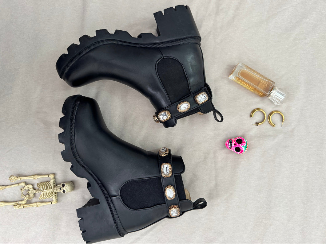 Black Boots Steven Madden