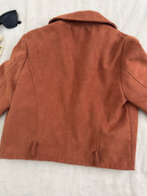 Cargar imagen en el visor de la galería, Brown Jacket Small
