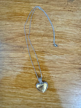 Cargar imagen en el visor de la galería, Heart Necklace 925
